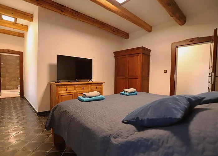 Apartment Clearpoint